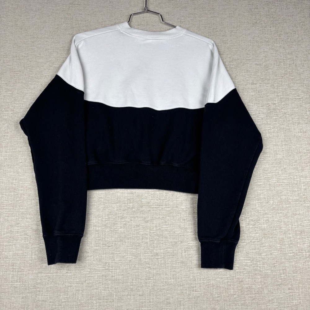 Nike Womens Sportswear Cropped Chevron Colorblock Sweatshirt Black White Medium - Picture 5 of 9